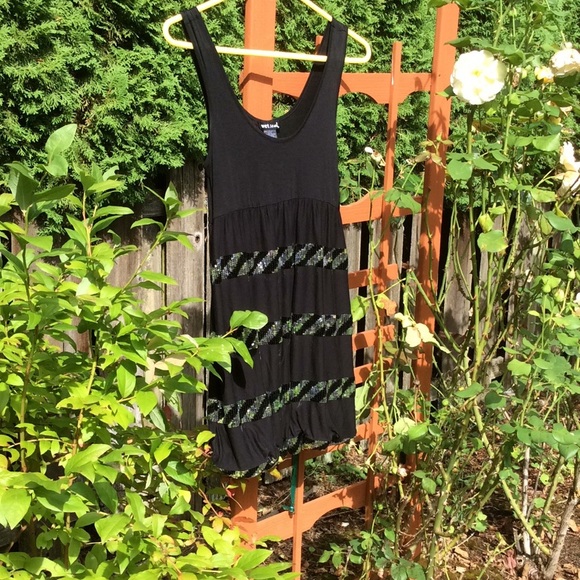 Wet Seal black silver sequenced sleeveless dress - Picture 2 of 5